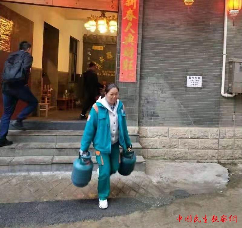 q1.jpg