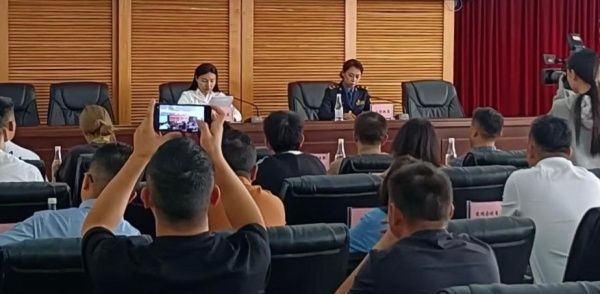 五华区白名单制度：破局临时商业活动管理，赋能营商环境优化